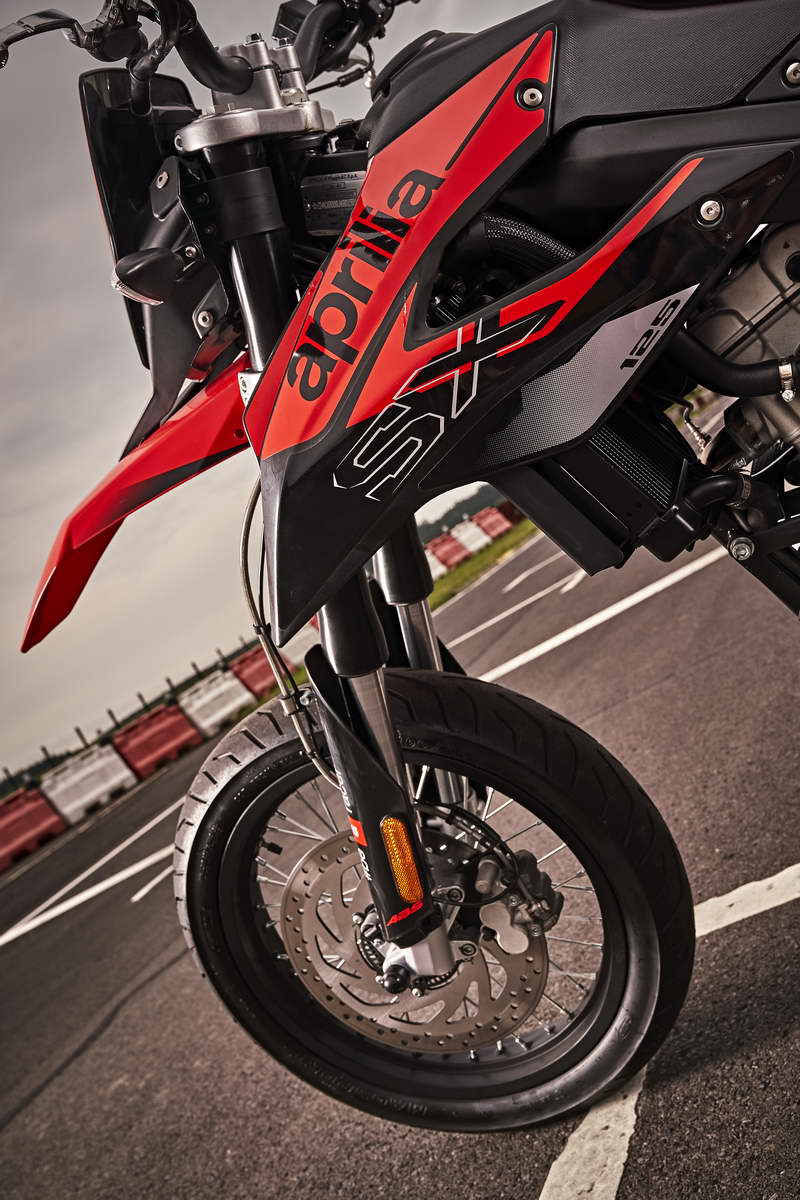 Aprilia SX
